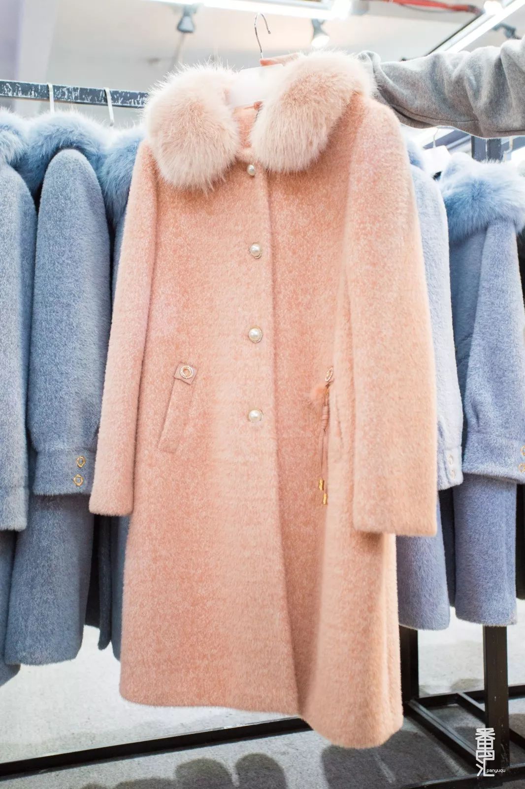 仅6天！南村服装厂特卖会开抢，卫衣100元3件！羽绒买一送一