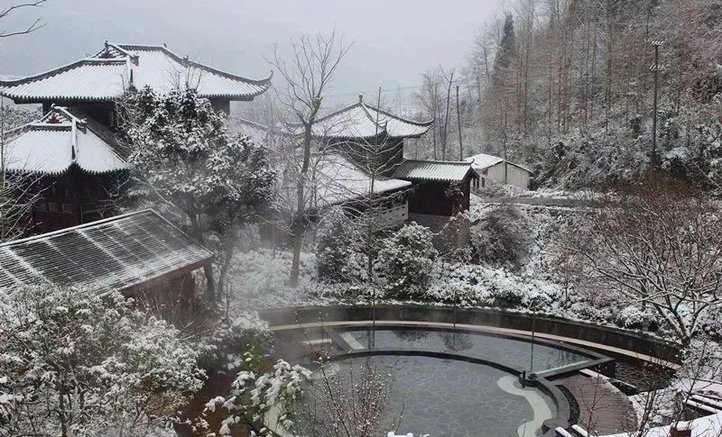 不可错过的雪地,成都周边古镇温泉推荐