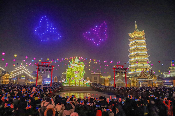 方特东方神画夜场孔明灯,无人机表演方特东方神画灯光秀