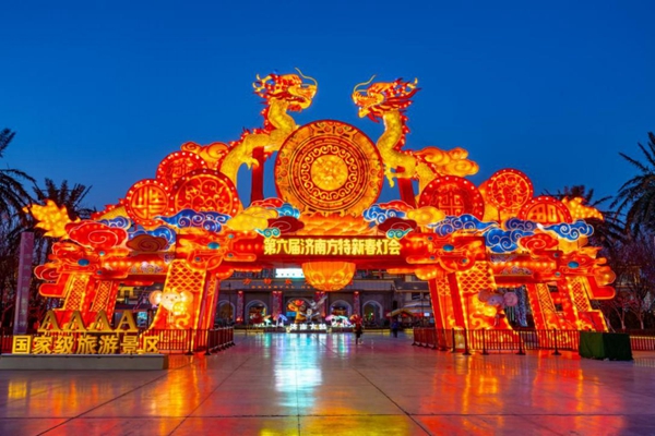 方特东方神画夜场孔明灯,无人机表演方特东方神画灯光秀