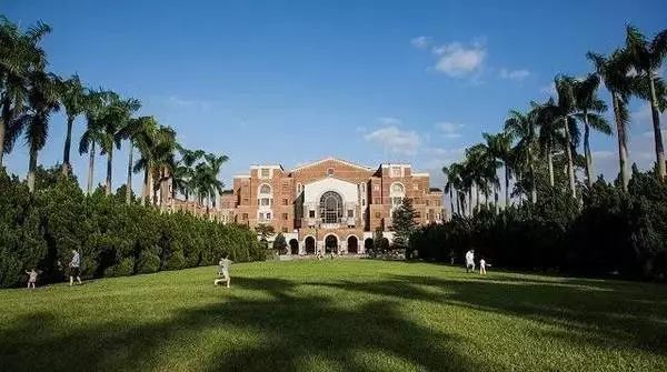 院士如是说：太紧张的高校，出不了什么学问