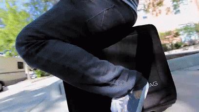 上完厕所没带纸怎么处理,上完厕所没有纸怎么回事