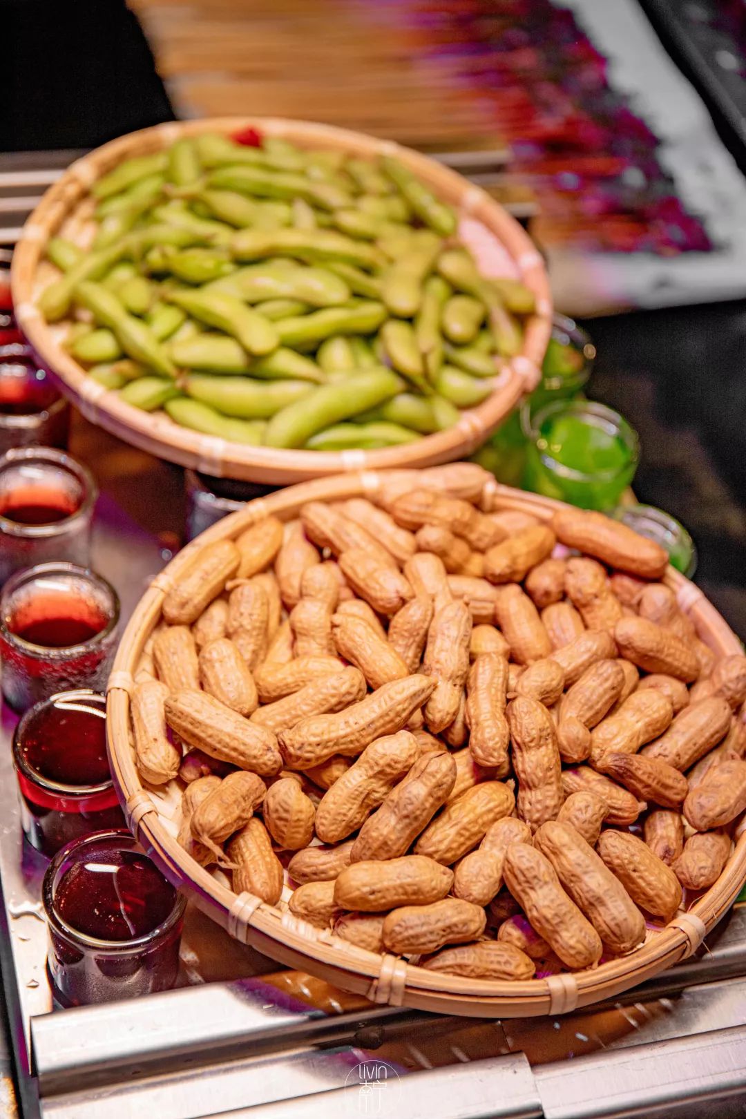 盛天地这间成都来的“网红酒馆”，谢霆锋都打卡了，你还没去过？