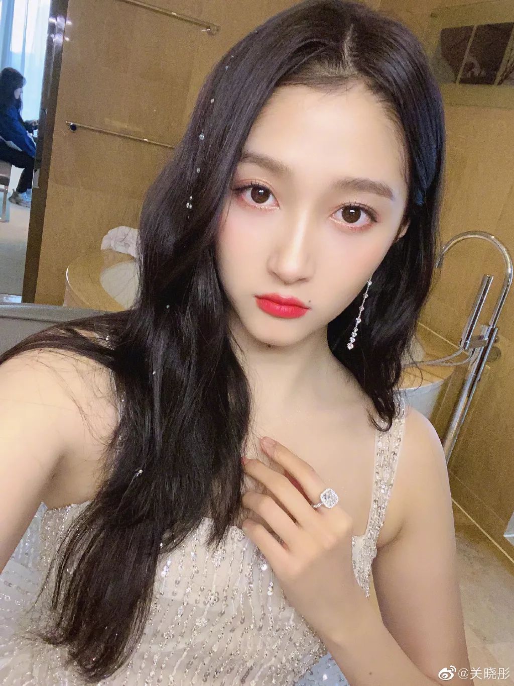 20岁女孩单眼皮眼妆教学,美少女简单眼睛画法