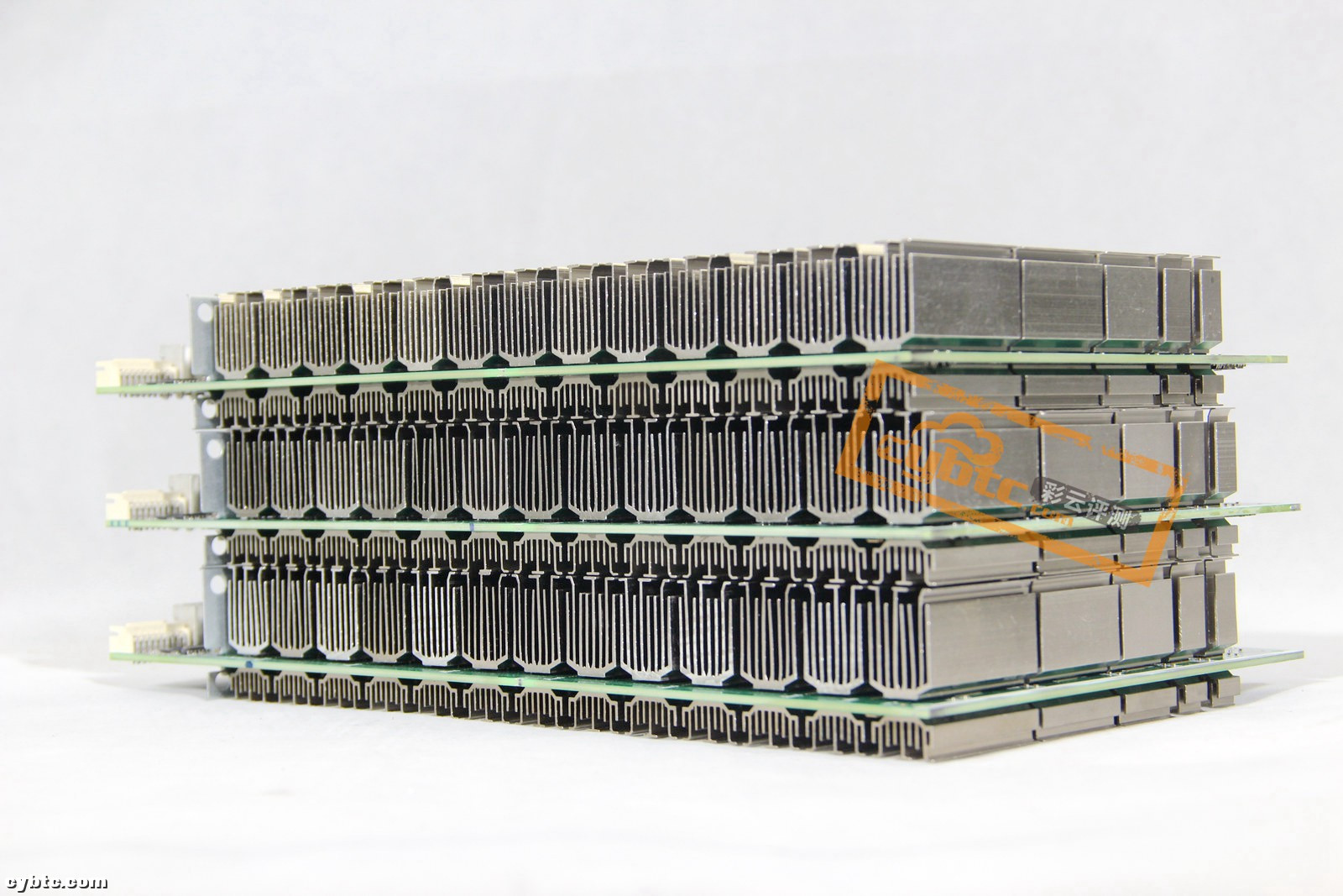 姣旂壒澶ч檰铓傝殎鐭挎満t1984t鏂板搧棣栧彂,姣旂壒澶ч檰t17鐭挎満浠锋牸