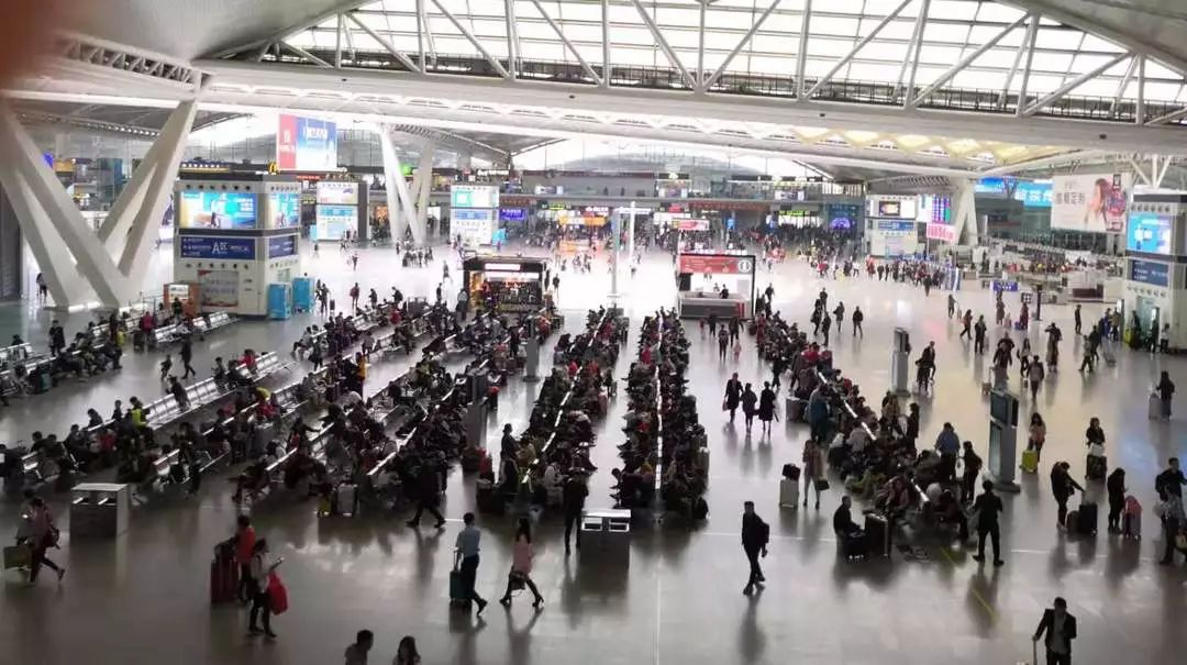 28岁确诊了新型肺炎怎么办 (19岁女孩确诊新型肺炎)