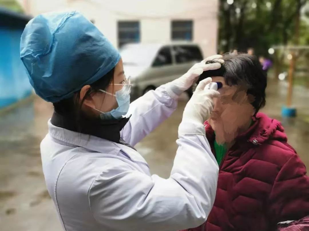 众志成城凝聚防控合力,众志成城共抗疫情保通畅