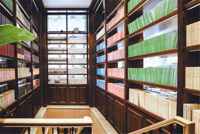 虹口滨江：都市绿肺、旖旎步道，自然是引力场｜春游滨江