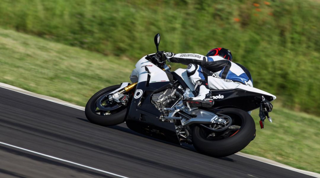 杜卡迪摩托车发展史简介,杜卡迪在摩托车界的地位如何