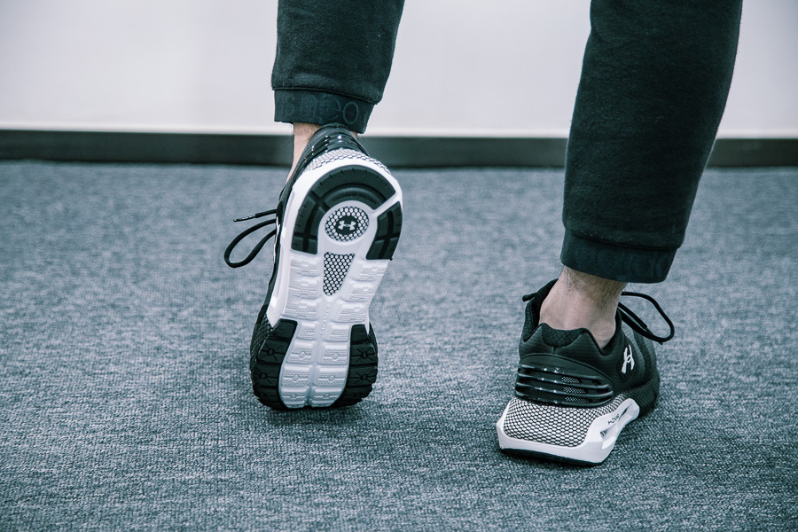 underarmourhovrhavoc2瀹炴垬娴嬭瘯,underarmourhovrphantomboot娴嬭瘎