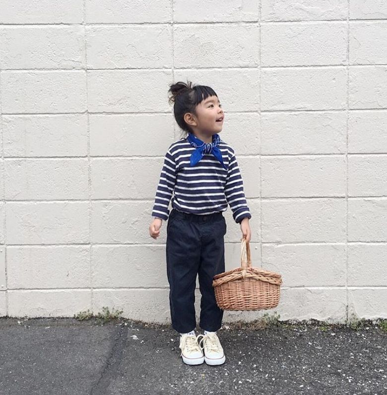 日本一年轻妈妈每天狂晒女儿“丑照”，看到第1张就笑炸了！是亲妈吗哈哈哈…