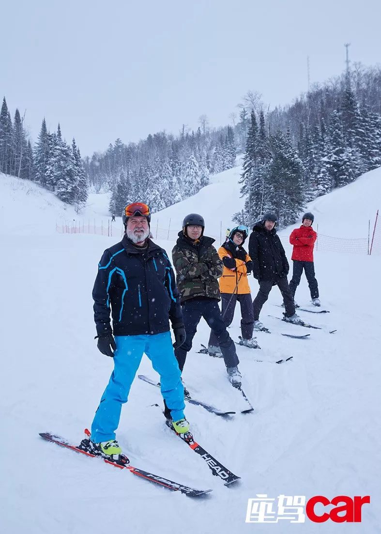 3辆车、7位老友、240个小时、2100公里……跨越北美五大湖区