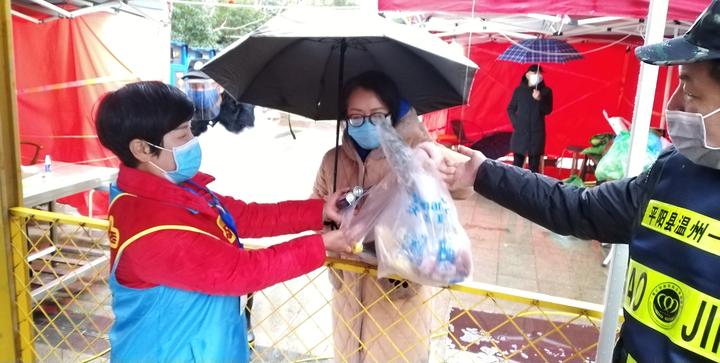 疫情防控便民服务点,疫情防控志愿服务上门