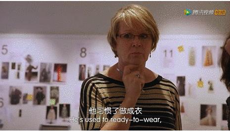 知道你们无聊，于是请来这些时装大师，陪你们一起宅在家中