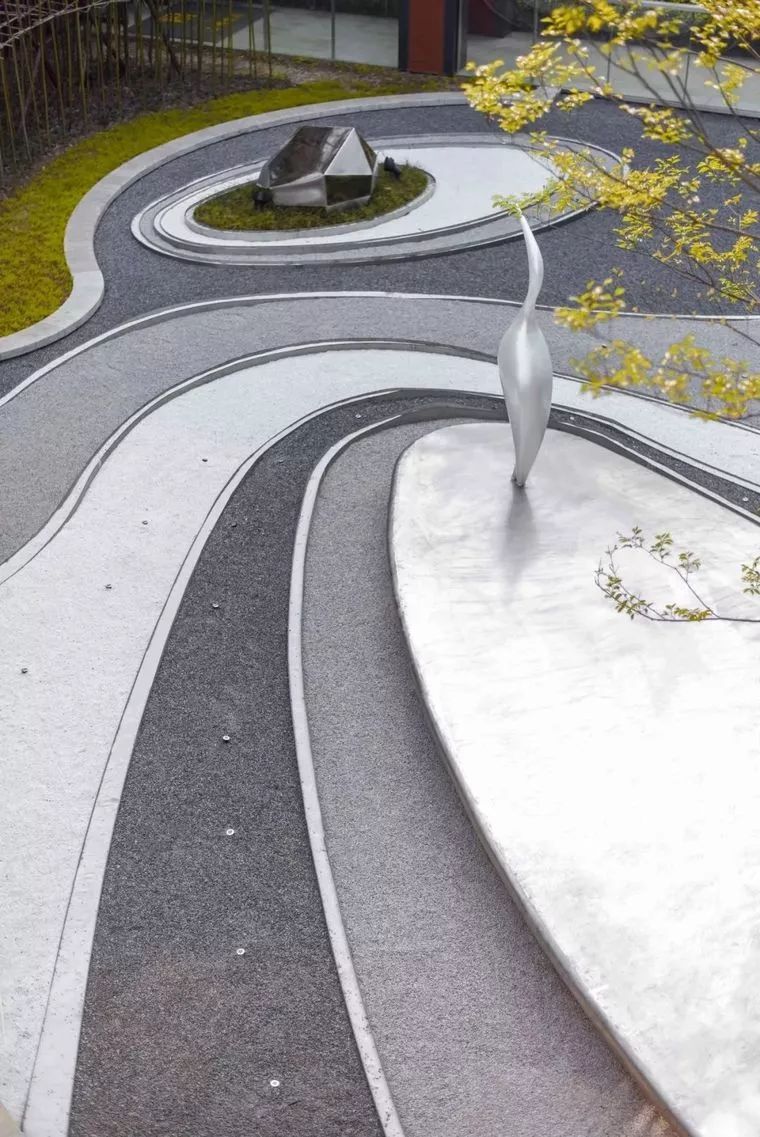 流线型设计的美感,流线景观造型