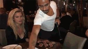 网红餐厅土味表演,网红餐厅的土味表演