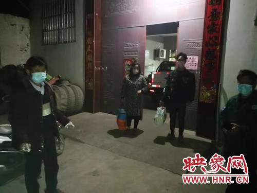 抗疫前线的党员干部,坚守在疫情一线乡镇干部