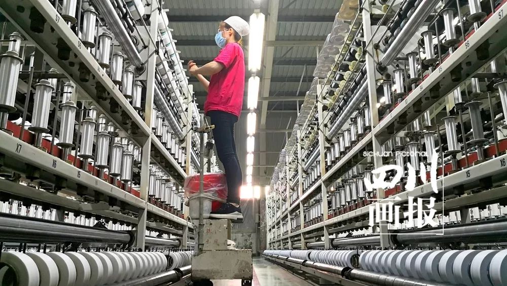 抗疫路上我们与时间赛跑,生命和时间赛跑抗疫