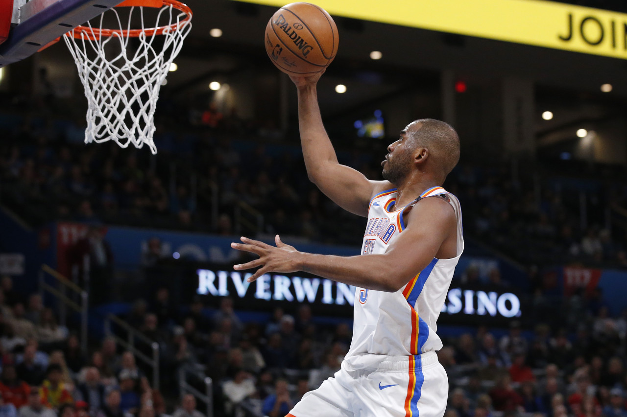 树挪死人挪活！冷血杀手圣保罗重建雷霆坐五望四