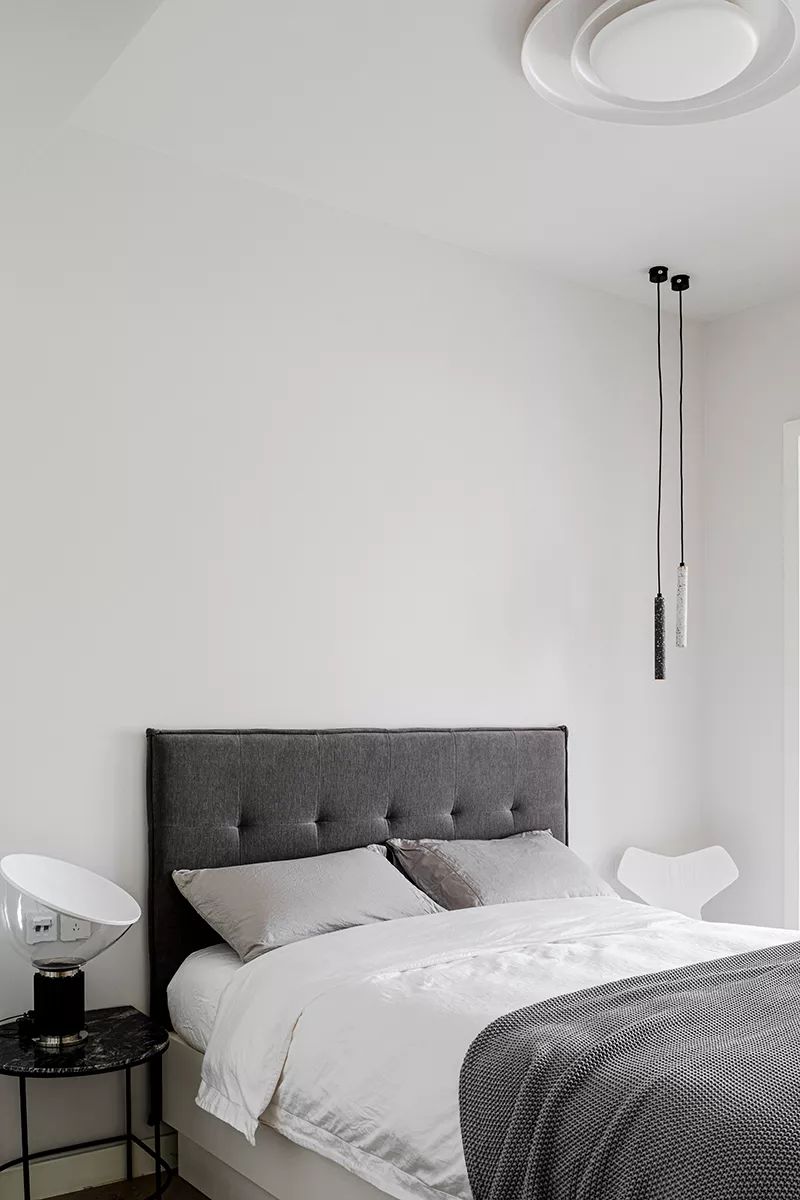 她以“潮汐”为灵感创造了一个家，将看似无形的爱说到尽兴