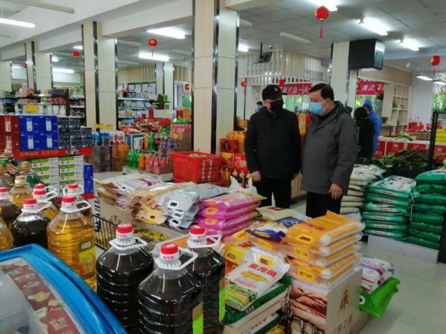 武大学子的三行情书,武大学生封校日常