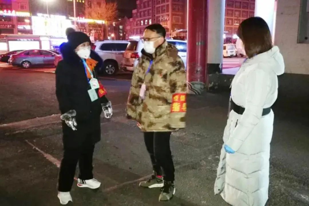 他们夜以继日，他们“十项全能”！