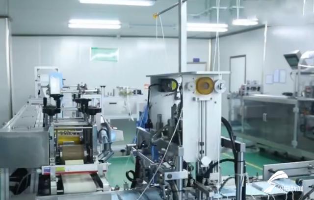 山东省医用防护服生产全过程,防护服山东菏泽工厂
