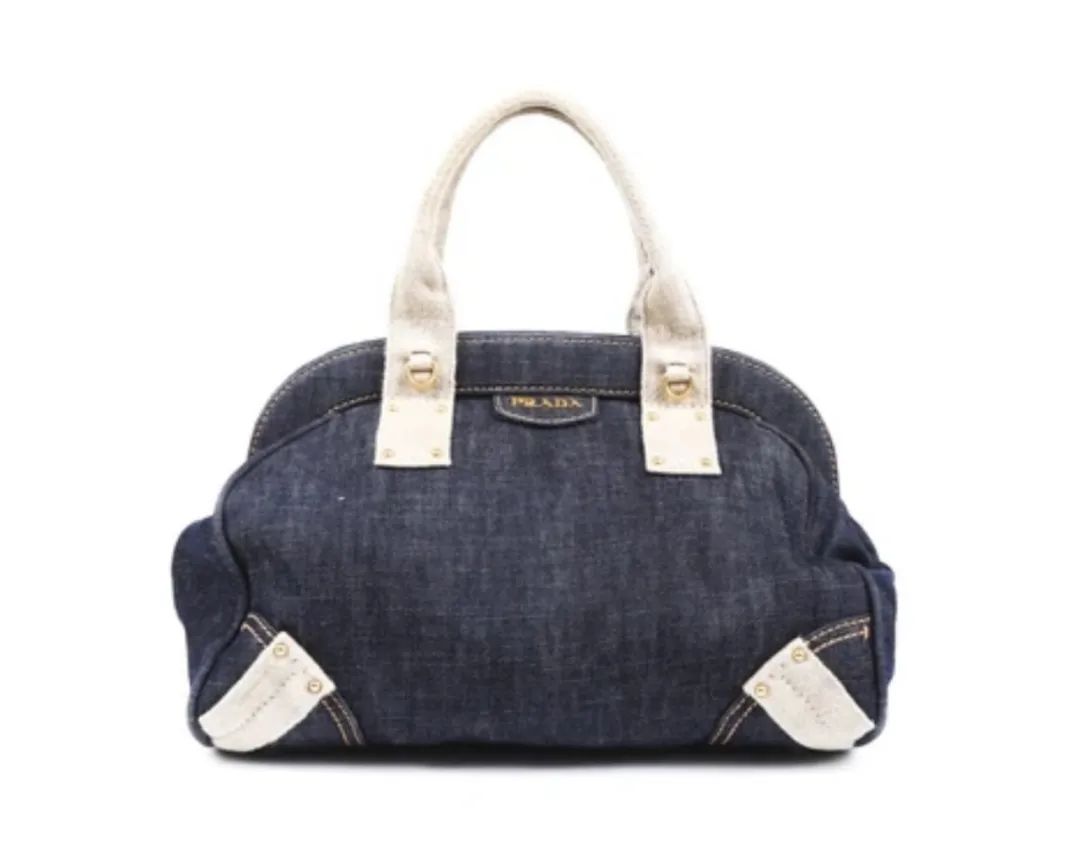 bellakendall什么关系,bella和kendall走秀