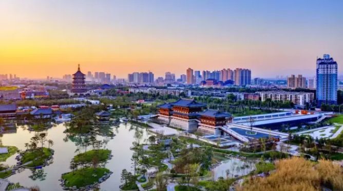 微信朋友圈38条,疫情下的38度朋友圈