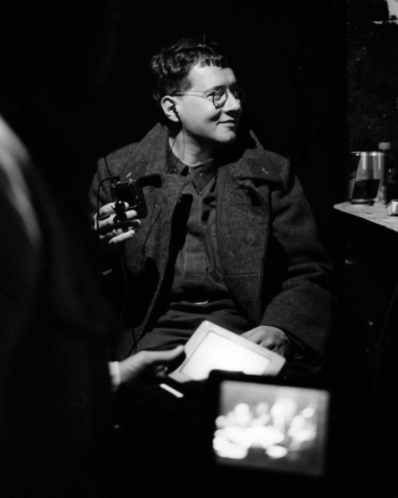 《列夫·朗道》:斯大林时代的真人秀,“我拥有绝对的自由,直到克格勃逮捕了我”