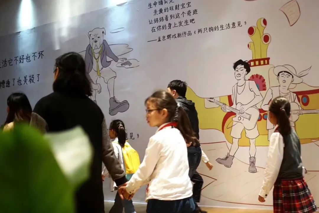 书店的主要收入,卖书是如何成为暴利产业的