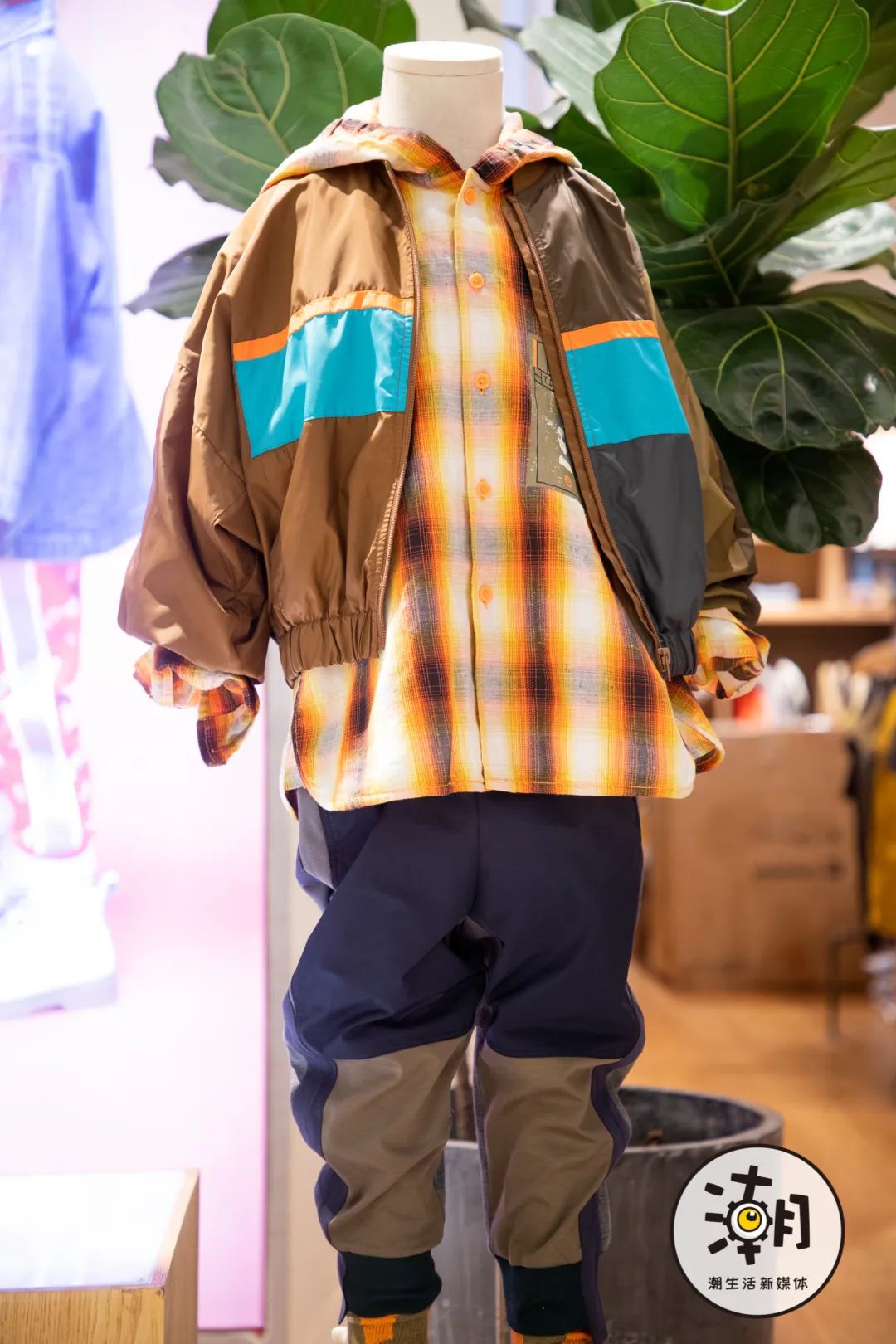 鏂揣娓呬粨鍝佺墝,鏂揣鐖嗘鍥炲綊