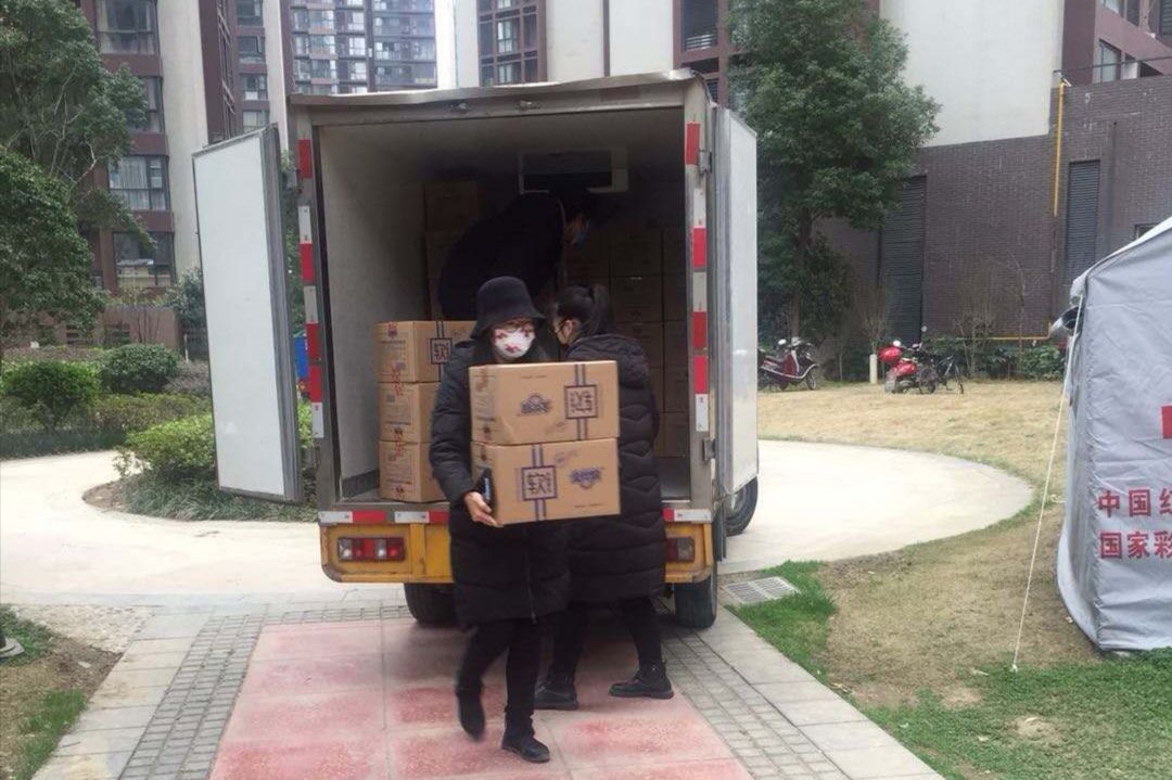 27年前的小孩长大了,17年的宝宝都上小学了吗