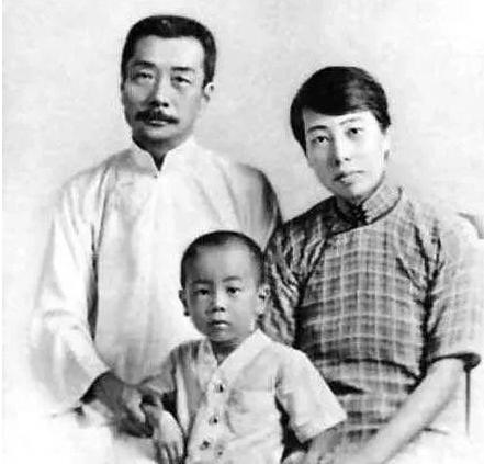 被尊为先生的十位伟大女性,中国被尊称为先生的十大女性