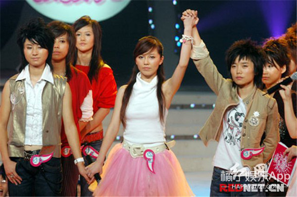 06超女厉娜比赛现场,06超女厉娜海选视频