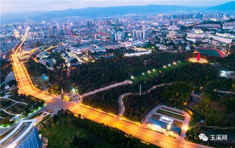 诗情画意文峰路,诗情画意岩茶