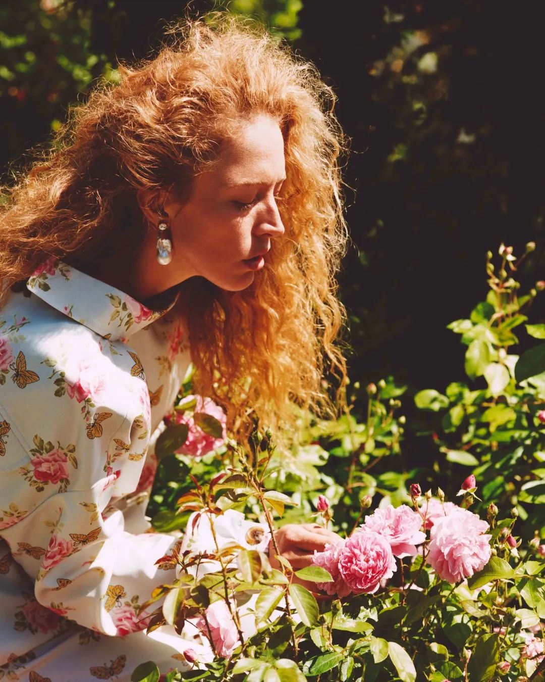 今年一定要给自己买一对红色耳环,耳环买什么材质的好