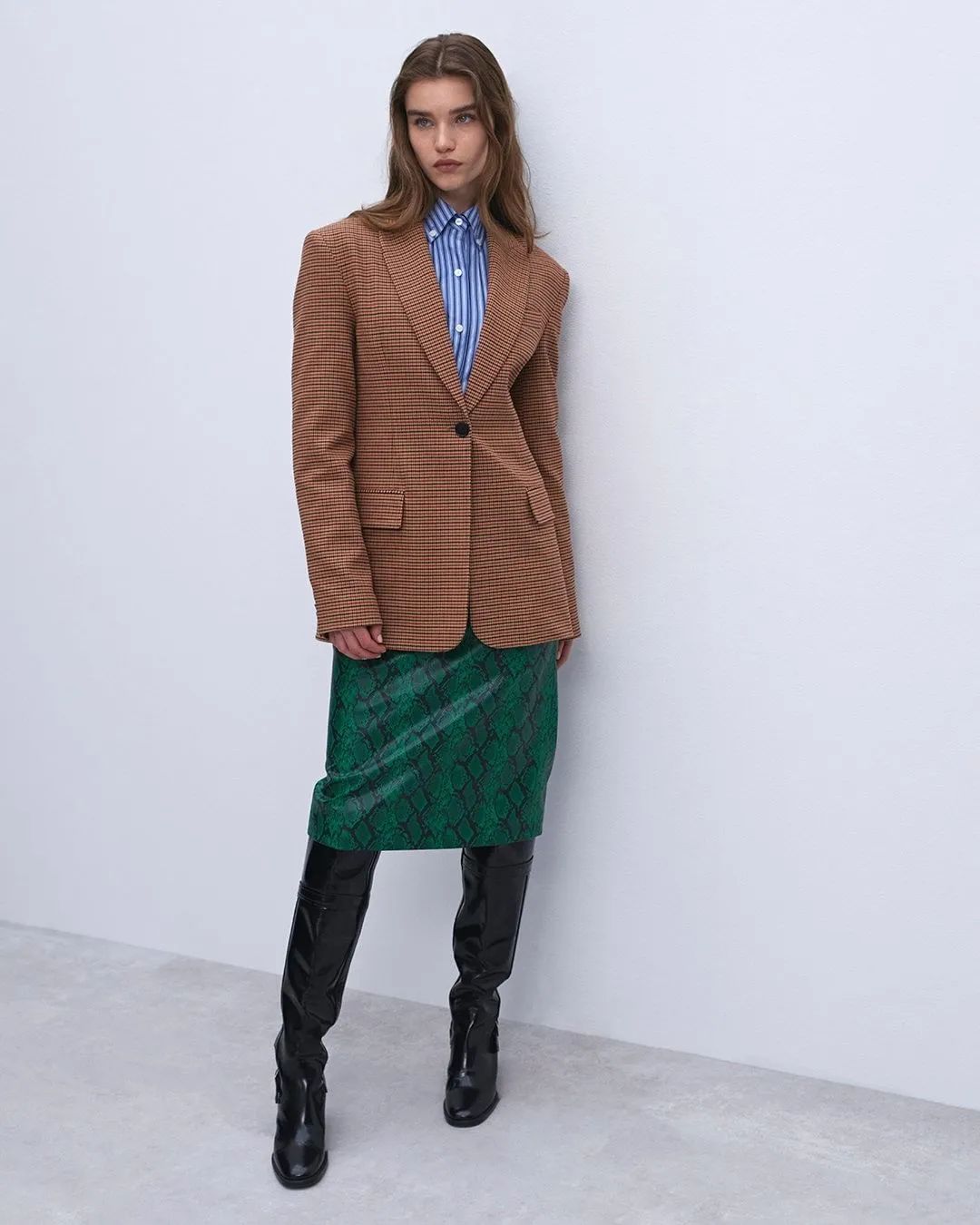 开春穿搭西装收腰裙,西装内搭裙子高级感减龄潮款