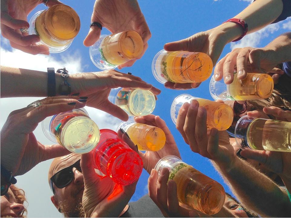 哺乳期可以喝酒吗喝了一瓶啤酒,哺乳期可以喝啤酒吗