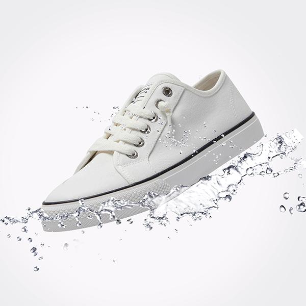 英国的小白鞋,帆布不系鞋带小白鞋