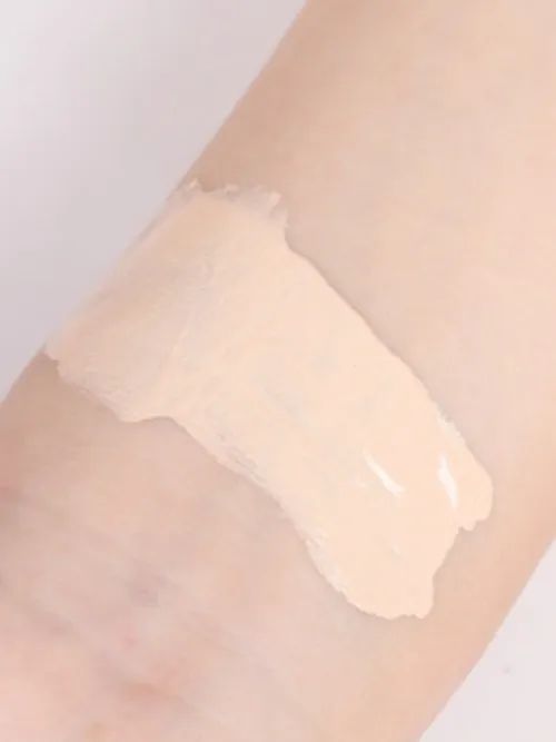 秋冬最水润的粉底液,粉底液推荐秋冬奶油肌