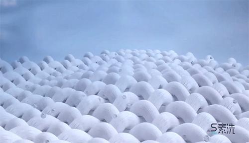 t恤用什么洗不褪色,发黄的t恤怎么泡