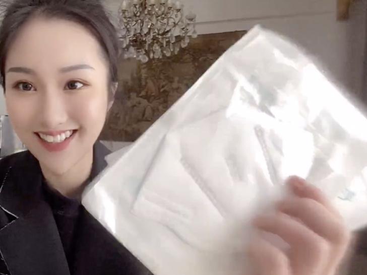 穿和服拍照配爱国歌曲,我的中国心