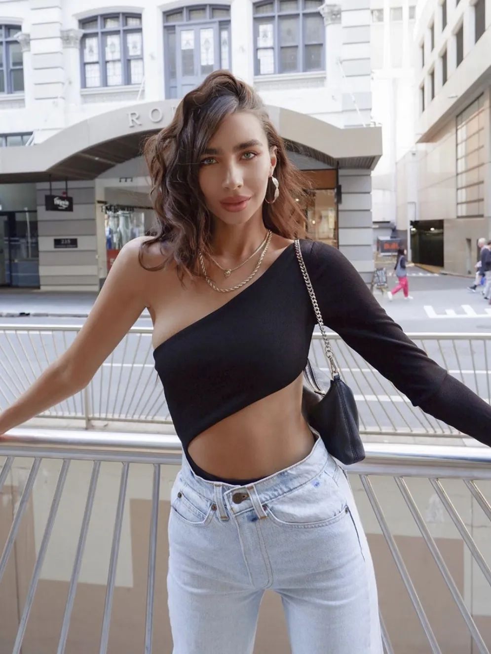 非主流qq秀服装,以前最酷的qq秀