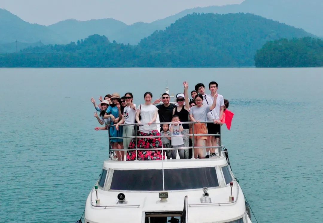 毛冬蕾：终生学习，悲天悯人|写在研发客五周年