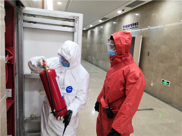 24小时在线！在防疫一线坚守66天的“火焰蓝”