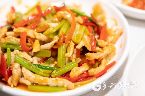 副省长带头购物、堂食促消费，这次调研有故事