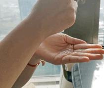 姘村綋褰撶殑鐨偆鎬庝箞鑾峰緱,姘村綋褰撶殑鐨偆