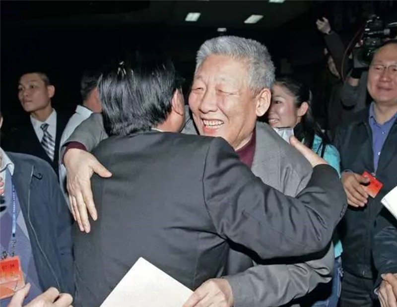 自强不息拥抱星辰孙家栋戚发轫等老一代航天人忆峥嵘岁月