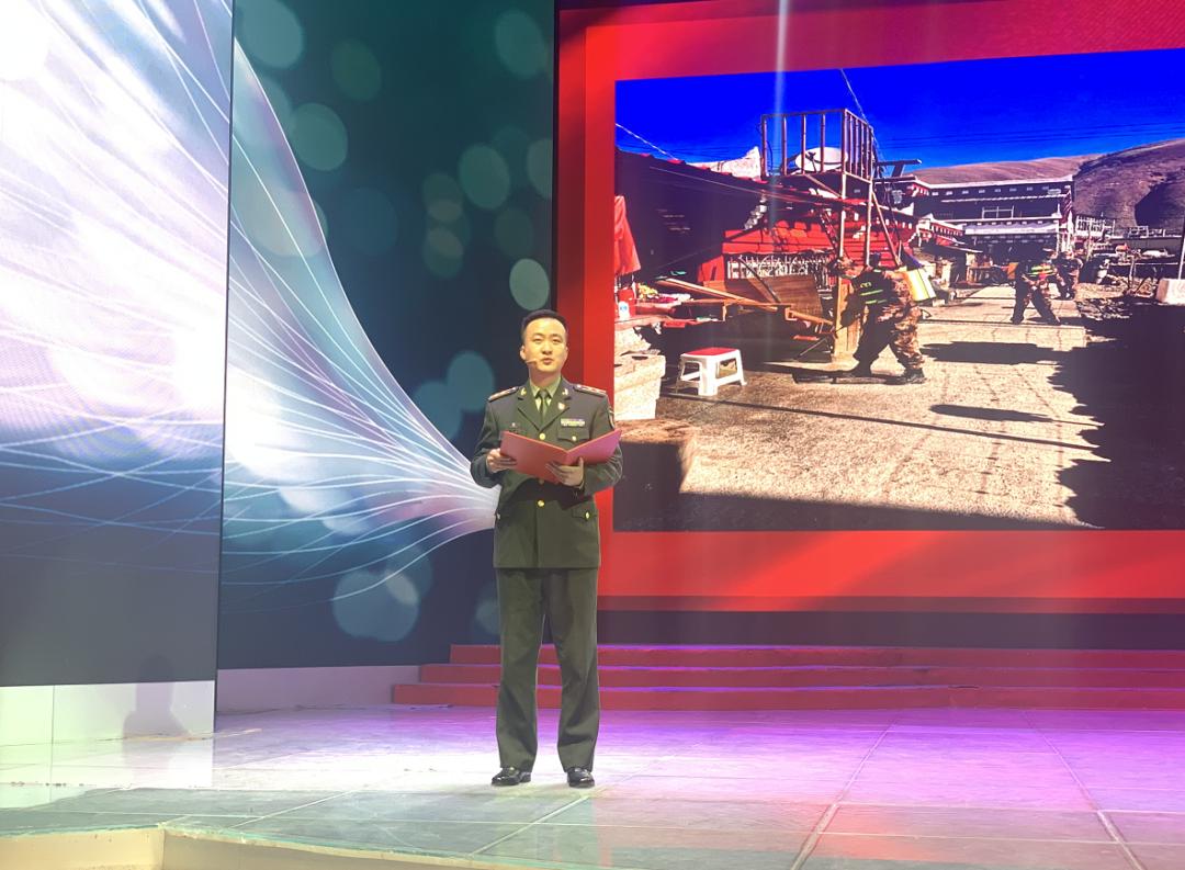 空无一人的台下，57万人流泪聆听~“逆行与坚守，甘孜战疫故事”温暖“云”讲述